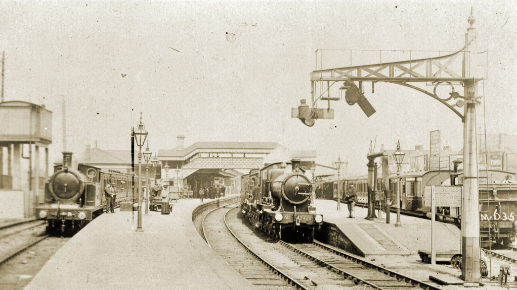 Bridgend Railway Station in the early 1900s